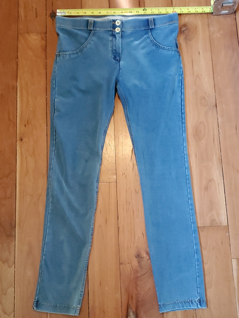 Freddy Skinny Jeggins  in Light Blue Wash Super Strechy Sleek Fit